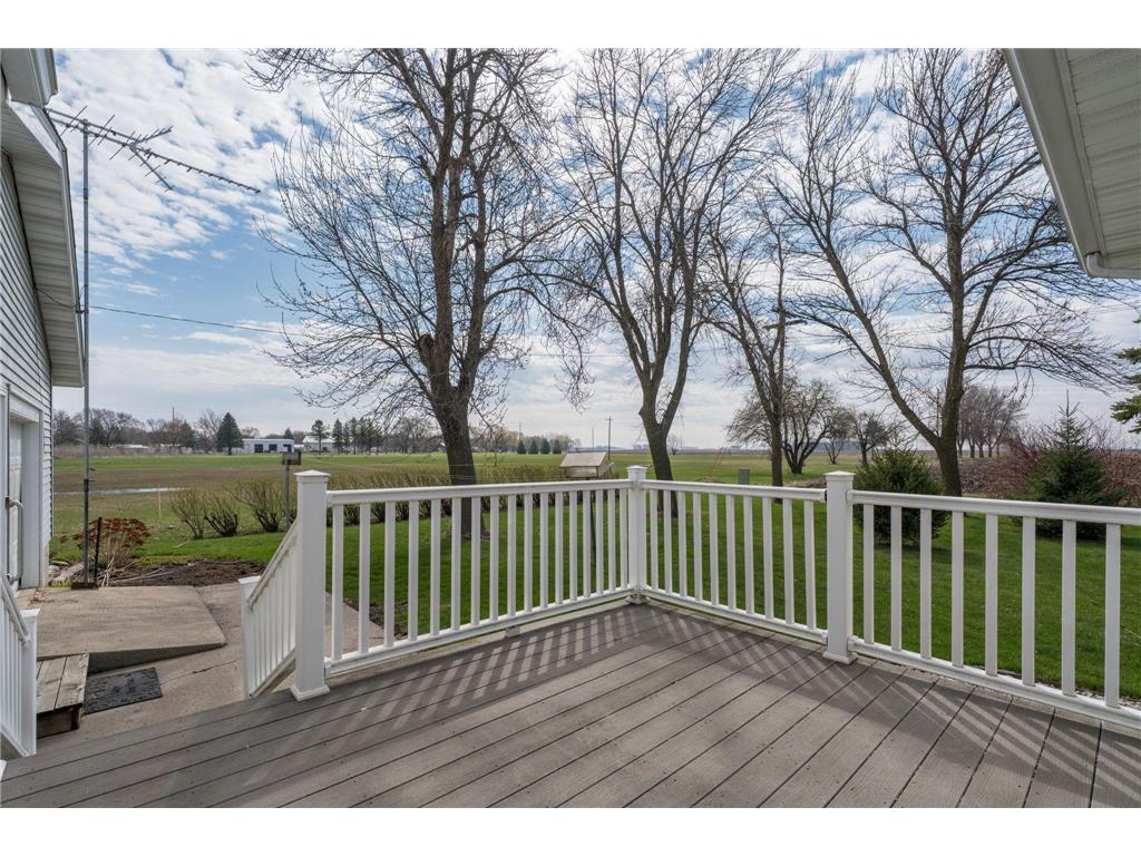 301 South Street W Amboy MN 56010 7064712 image32