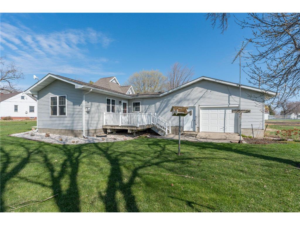 301 South Street W Amboy MN 56010 7064712 image37