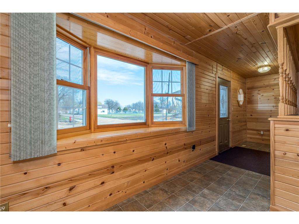 301 South Street W Amboy MN 56010 7064712 image4