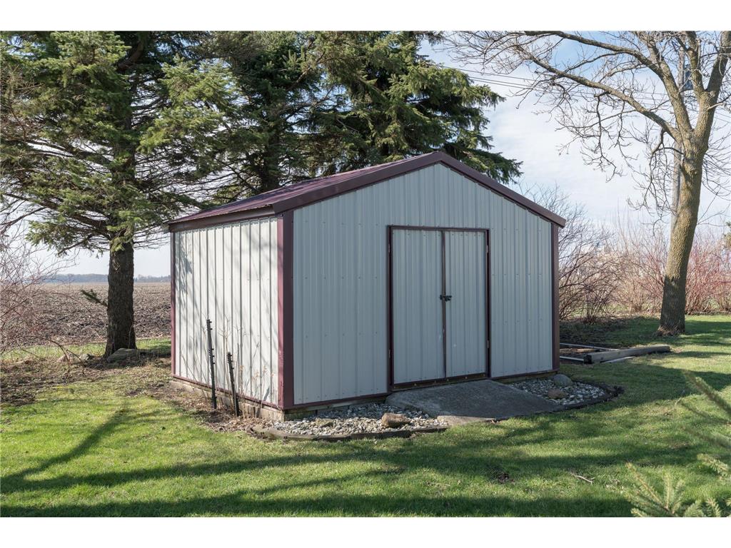 301 South Street W Amboy MN 56010 7064712 image42