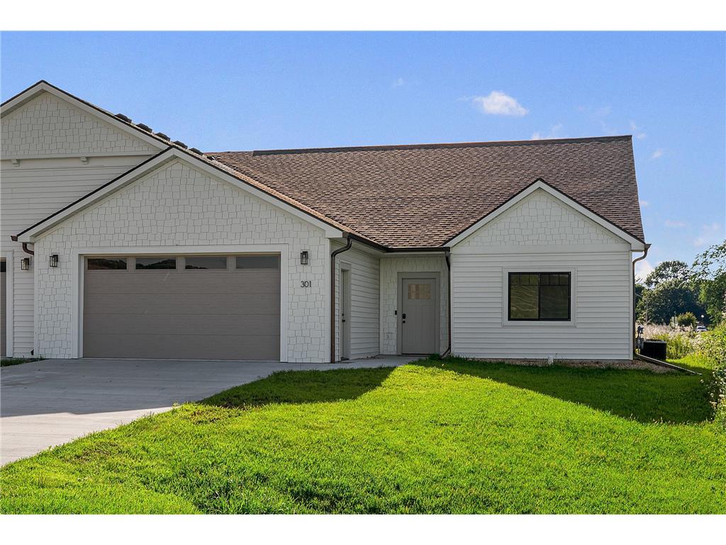 301 Stoddard Street S Houston MN 55943 7047055 image1