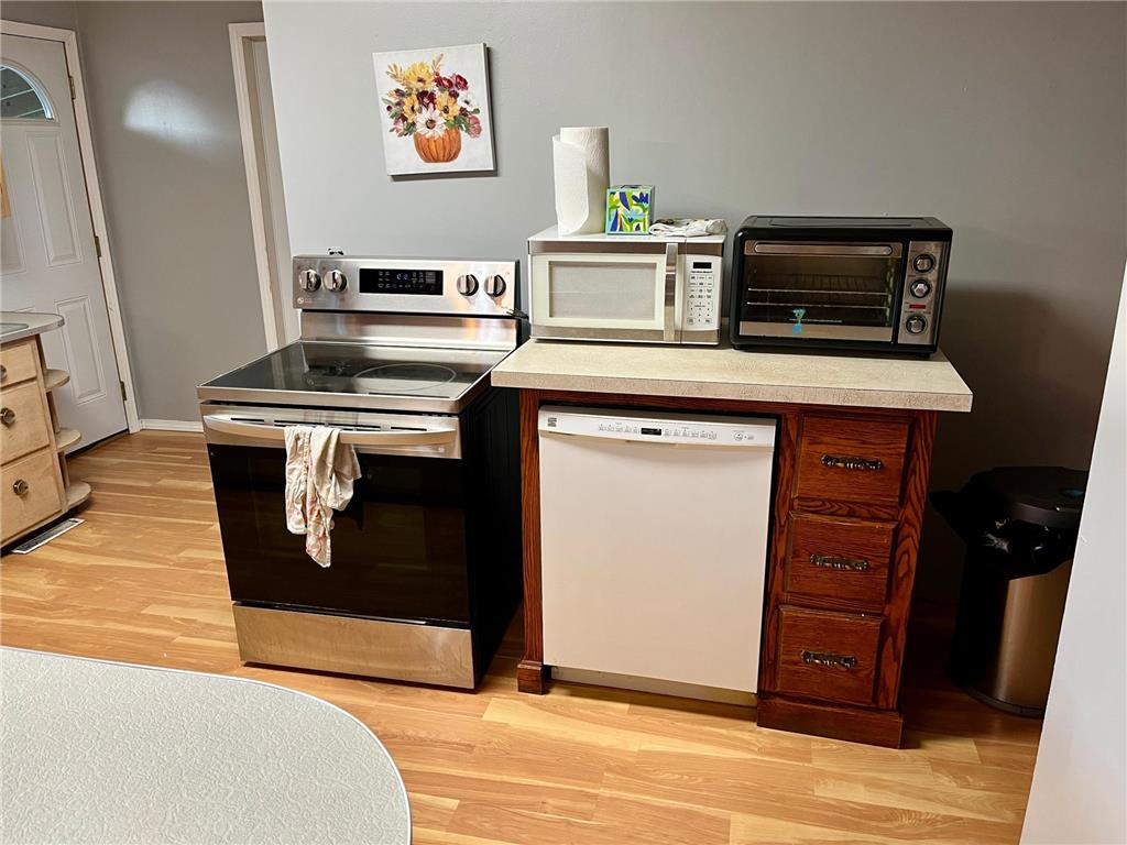 301 Superior Street Milroy MN 56263 6787130 image24