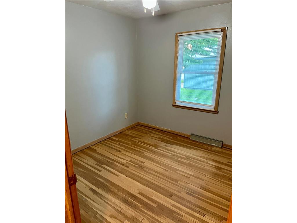 301 Superior Street Milroy MN 56263 6787130 image28