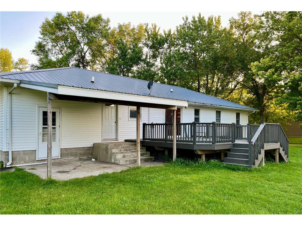 301 Superior Street Milroy MN 56263 6787130 image3