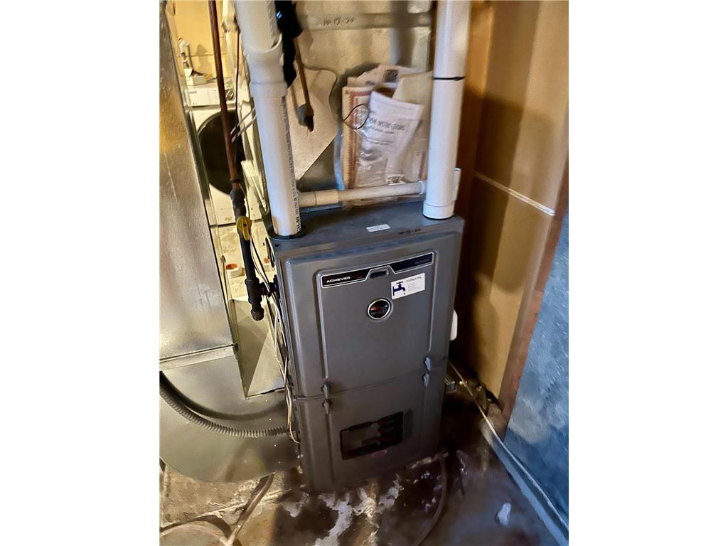 301 Superior Street Milroy MN 56263 6787130 image33