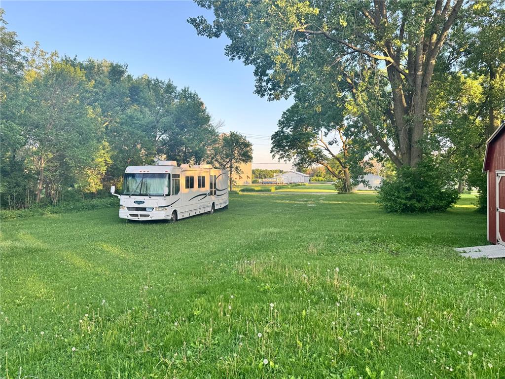 301 W 3rd Street Sherburn MN 56171 7084820 image3