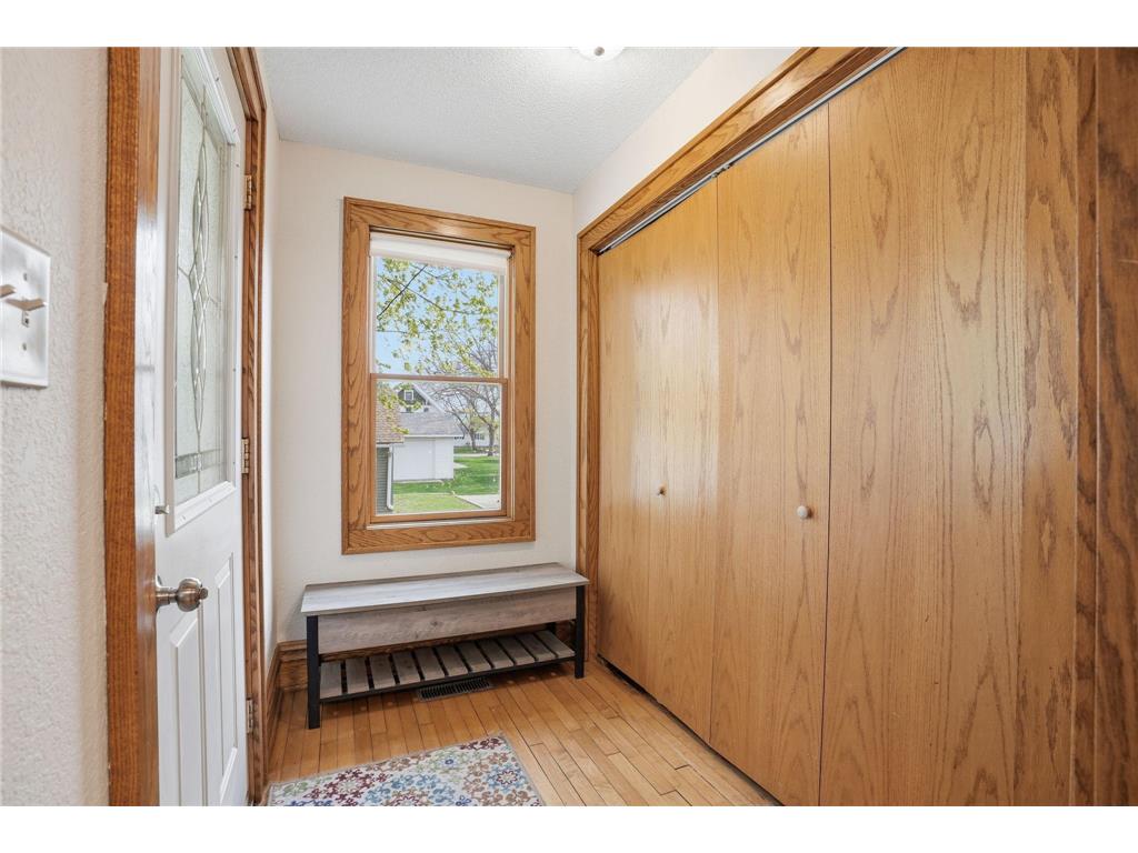 301 W 4th Street Winthrop MN 55396 7057983 image18