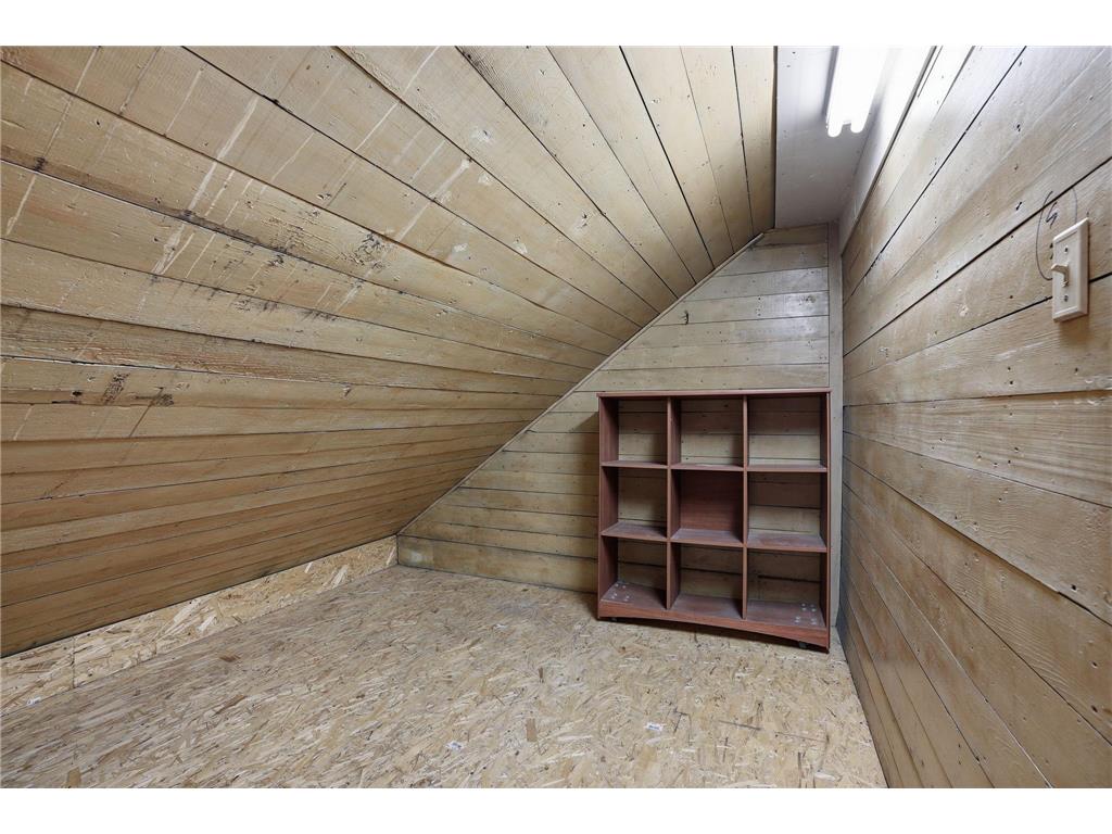 301 W 4th Street Winthrop MN 55396 7057983 image25