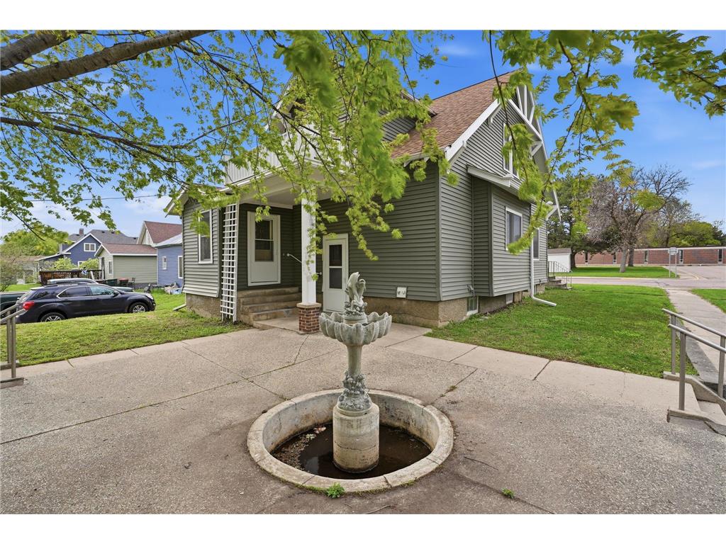 301 W 4th Street Winthrop MN 55396 7057983 image32
