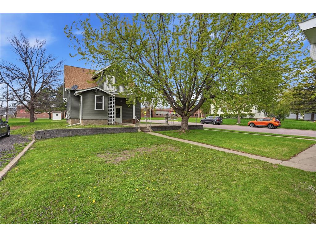 301 W 4th Street Winthrop MN 55396 7057983 image33