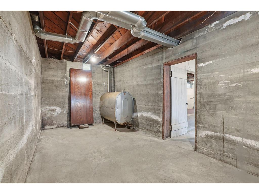 301 W 4th Street Winthrop MN 55396 7057983 image38