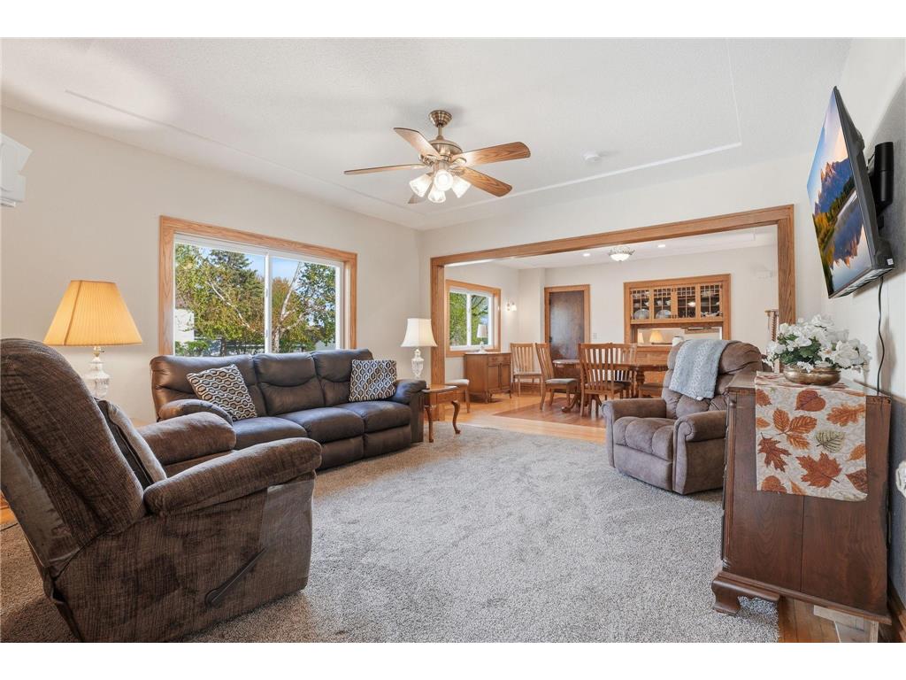 301 W 4th Street Winthrop MN 55396 7057983 image8