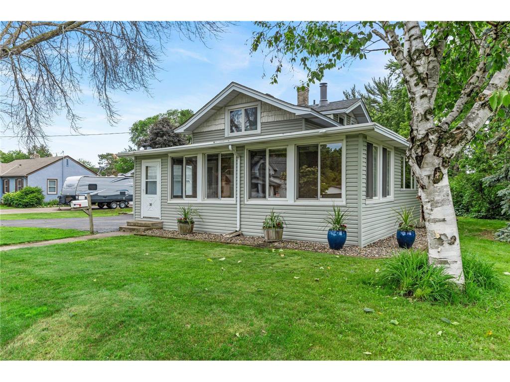 301 W 95th Street Bloomington MN 55420 6741370 image1