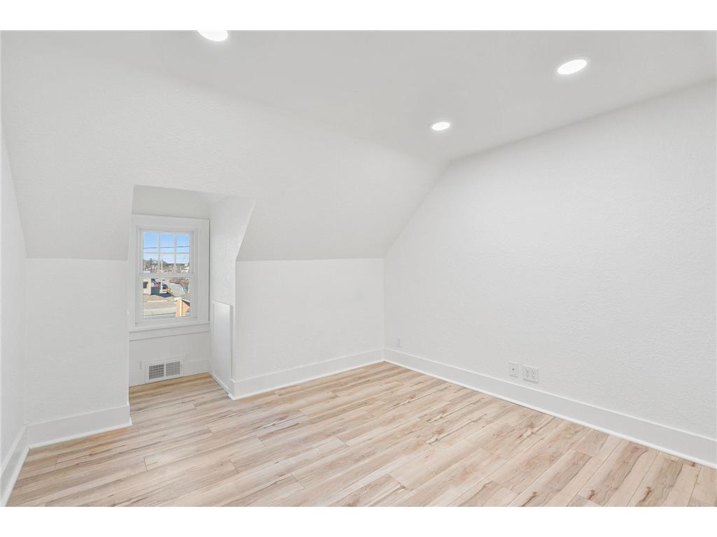 301 W Oakland Avenue #4 Austin MN 55912 7009430 image19