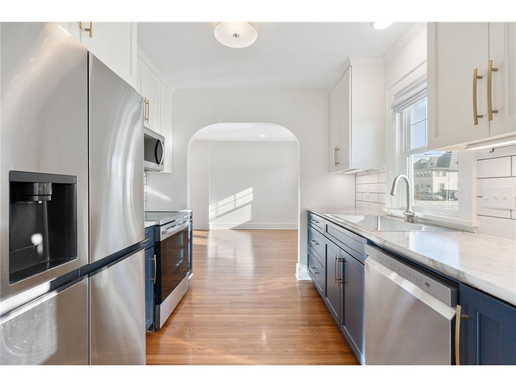 301 W Oakland Avenue #4 Austin MN 55912 7009430 image3