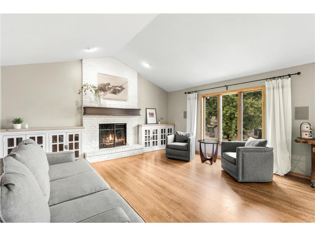 3010 Bent Tree Hills Drive New Brighton MN 55112 6618011 image1