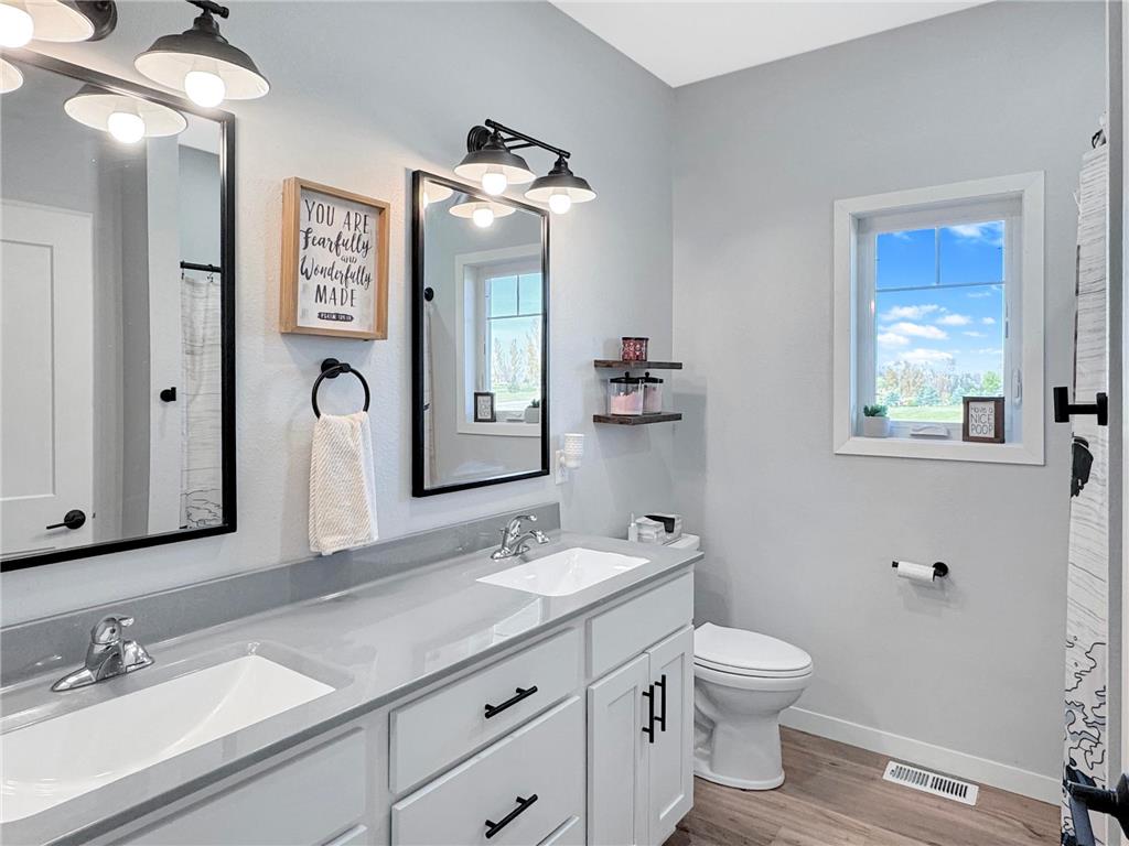 3010 Eastbay Avenue Balaton MN 56115 6812923 image21