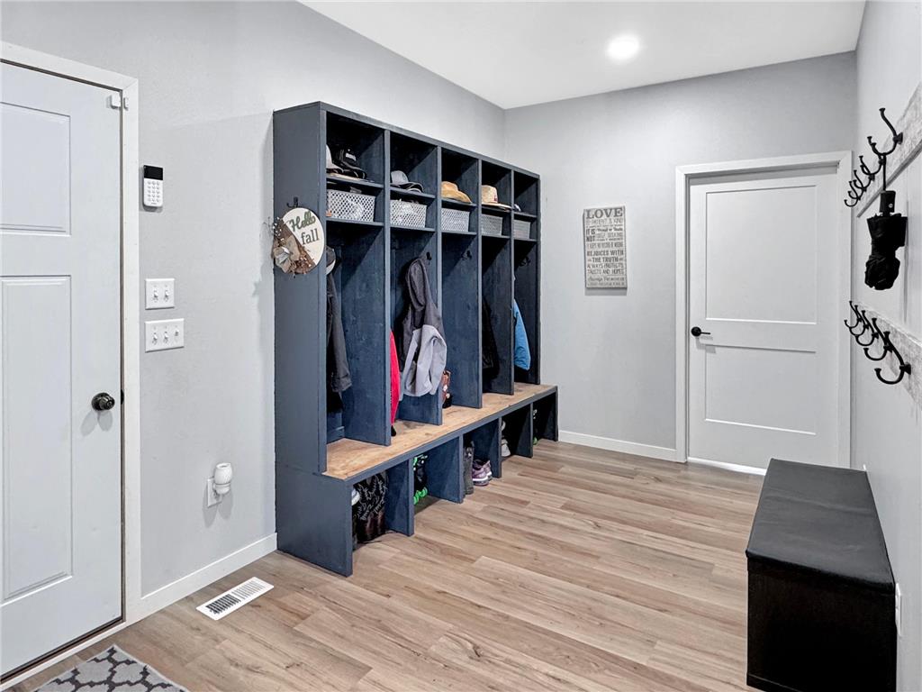 3010 Eastbay Avenue Balaton MN 56115 6812923 image32