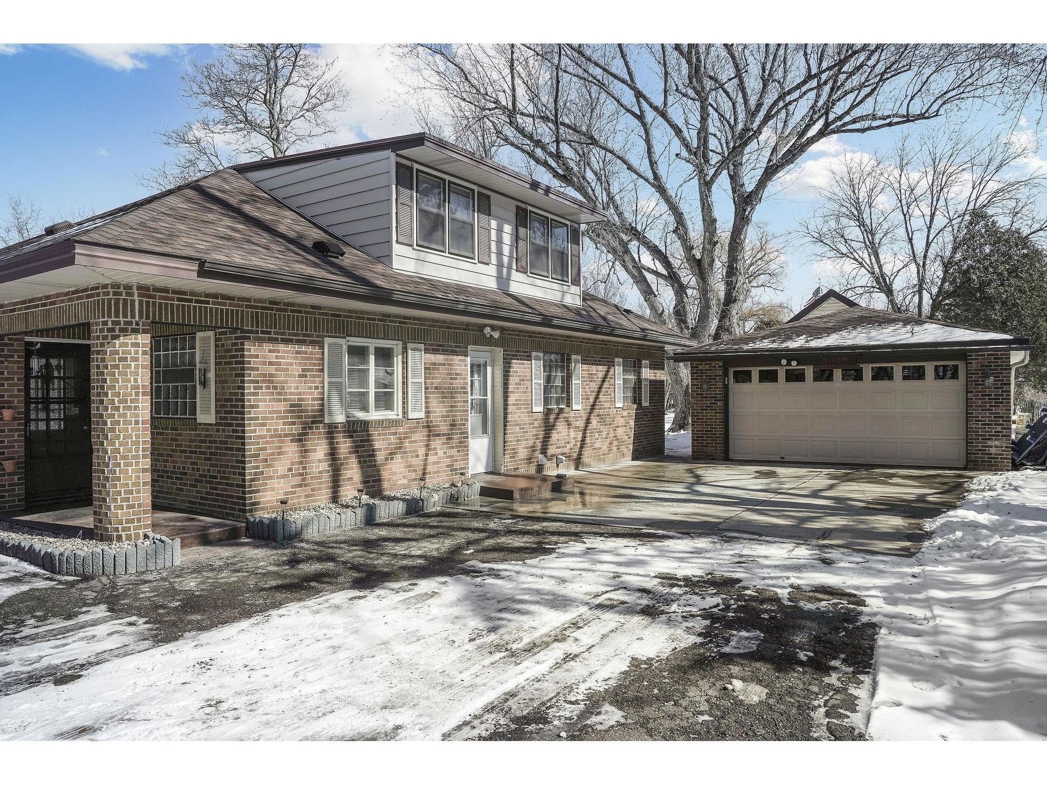 3010 Edgerton Street, Little Canada, MN 55117 MLS 5719609 Edina Realty