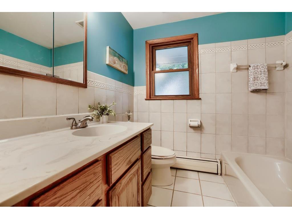3010 Fairview Avenue N Roseville MN 55113 7039245 image10