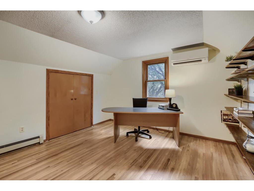 3010 Fairview Avenue N Roseville MN 55113 7039245 image11