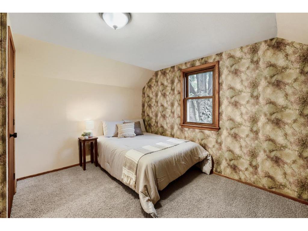 3010 Fairview Avenue N Roseville MN 55113 7039245 image13