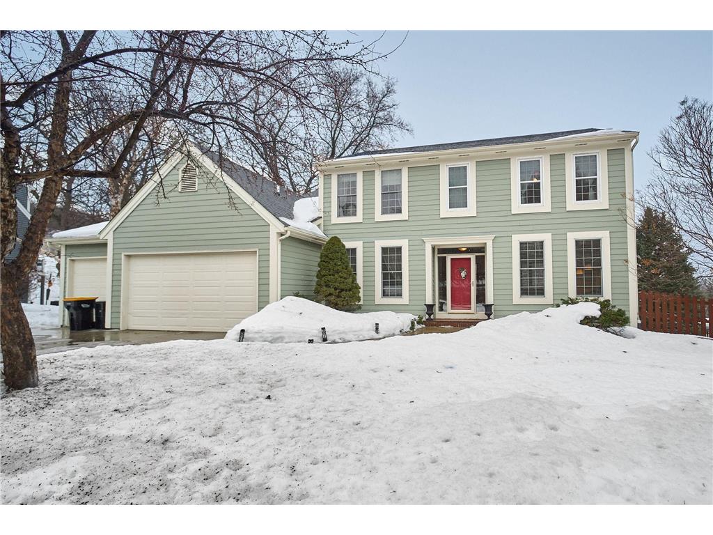 3010 Fox Valley Drive SW Rochester MN 55902 6329660 image1