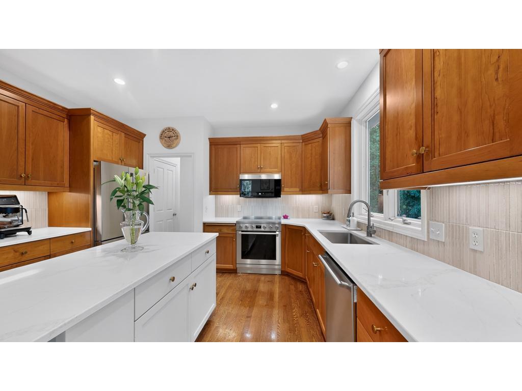 3010 Fox Valley Drive SW Rochester MN 55902 7095446 image17