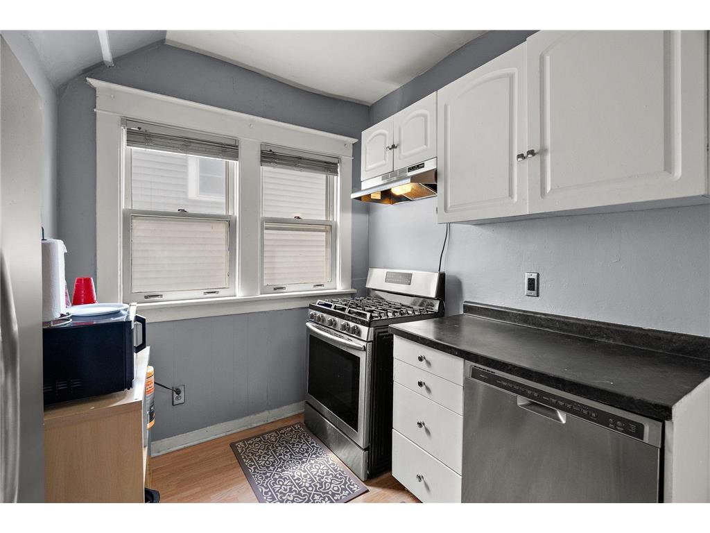 3010 Logan Avenue N Minneapolis MN 55411 7060770 image10