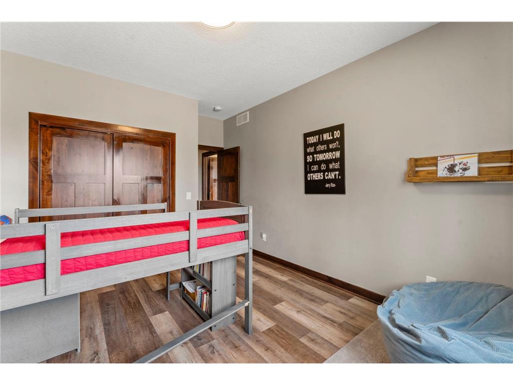 3010 Tamarack Place Cambridge MN 55008 - Rum River 7048548 image24