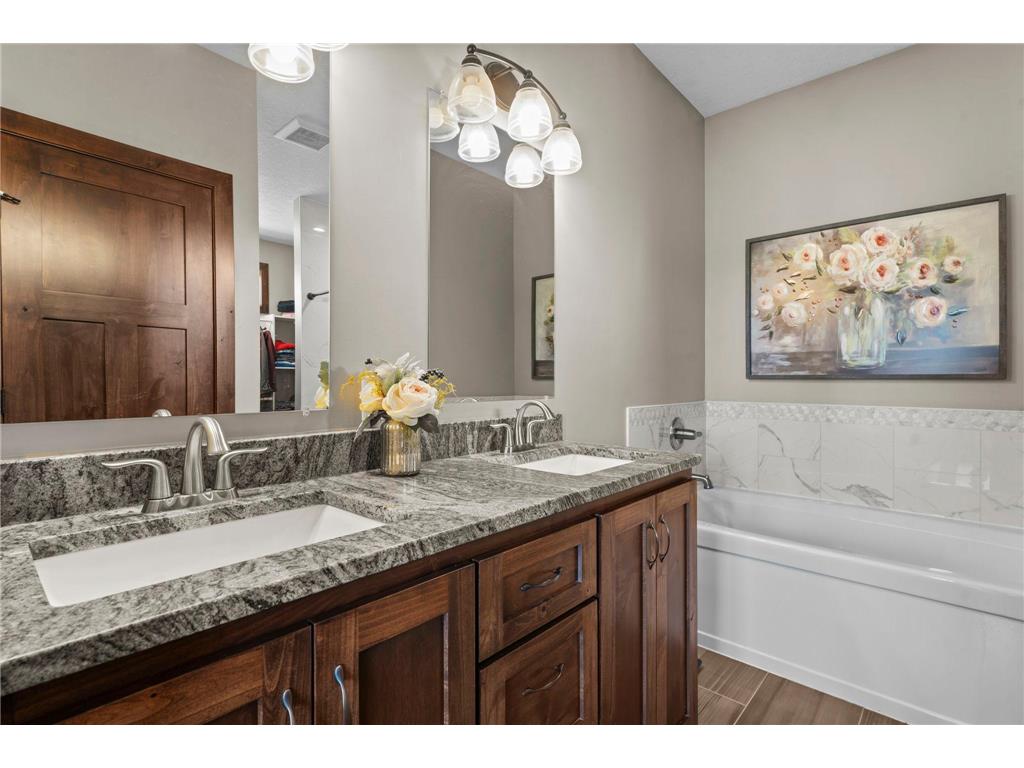 3010 Tamarack Place Cambridge MN 55008 - Rum River 7048548 image28