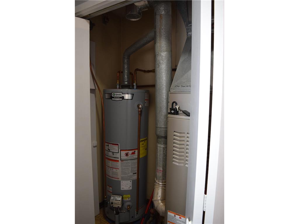 3011 1st Avenue NW Willmar MN 56201 7008445 image20