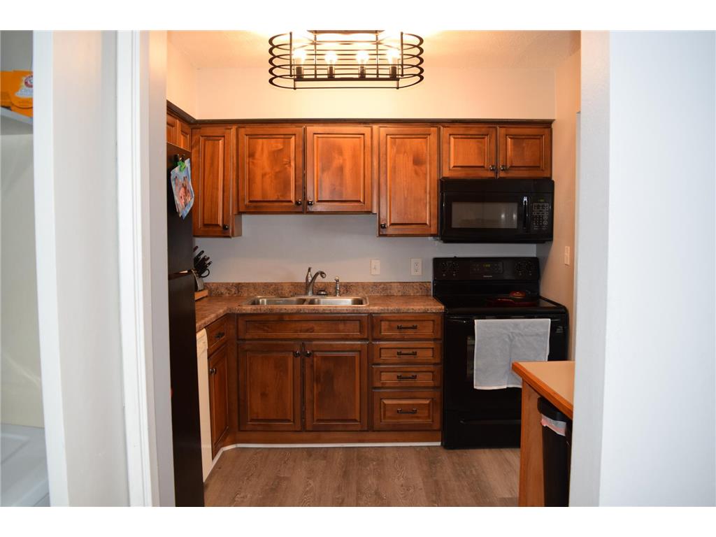 3011 1st Avenue NW Willmar MN 56201 7008445 image7