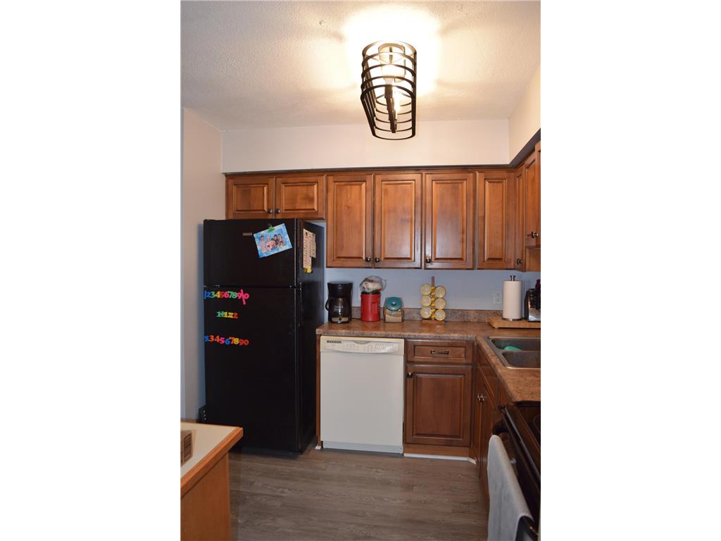 3011 1st Avenue NW Willmar MN 56201 7008445 image8