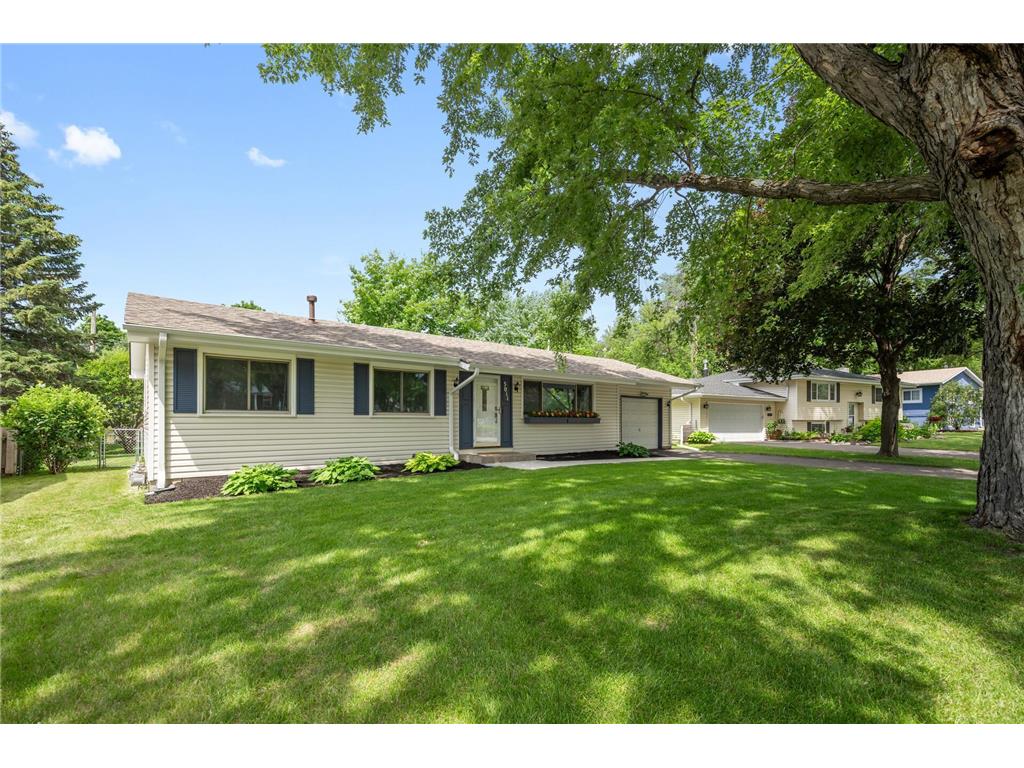3011 Boone Avenue N New Hope MN 55427 6558250 image1