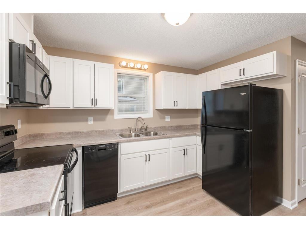 3011 Fremont Avenue N Minneapolis MN 55411 7027863 image11
