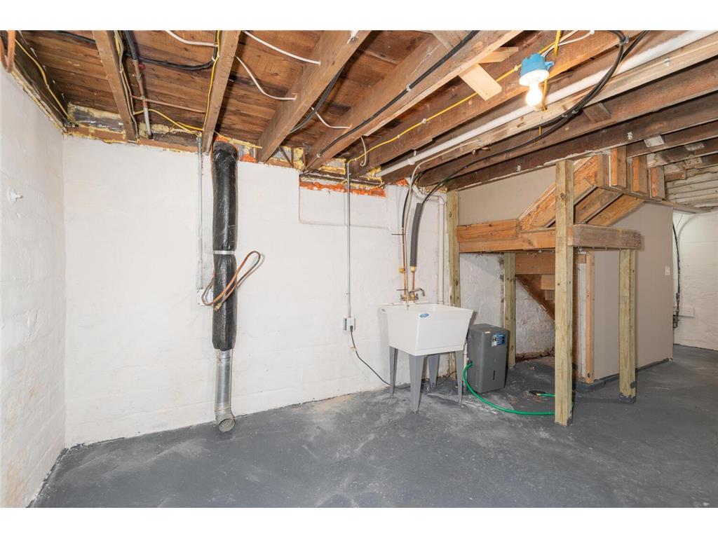 3011 Fremont Avenue N Minneapolis MN 55411 7027863 image20