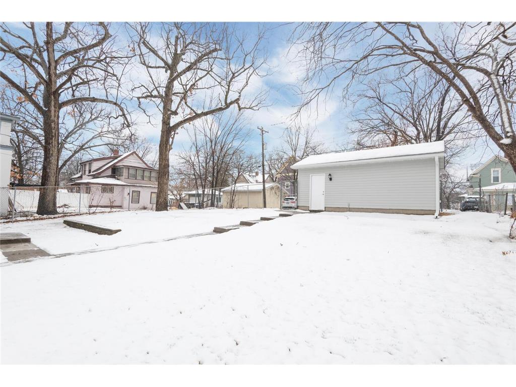 3011 Fremont Avenue N Minneapolis MN 55411 7027863 image22