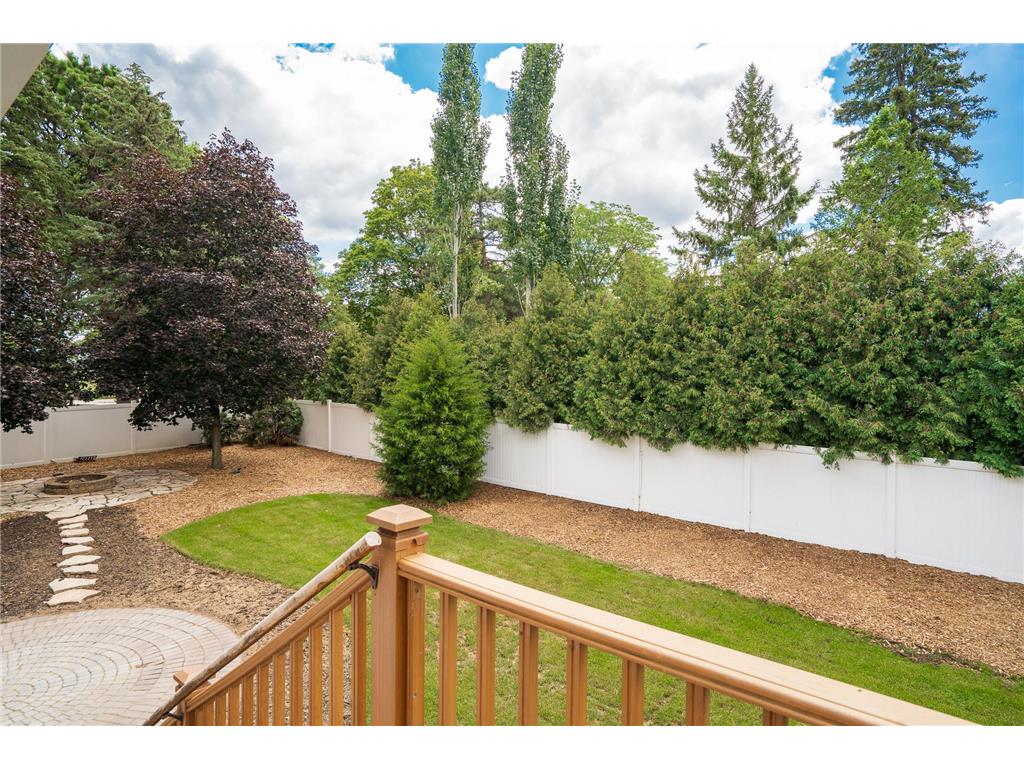 3011 Overlook Drive, Bloomington, MN, 55431 MLS 6448815 Edina Realty