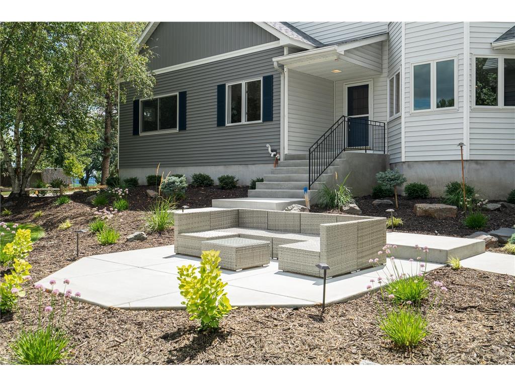 3011 Overlook Drive, Bloomington, MN, 55431 MLS 6448815 Edina Realty