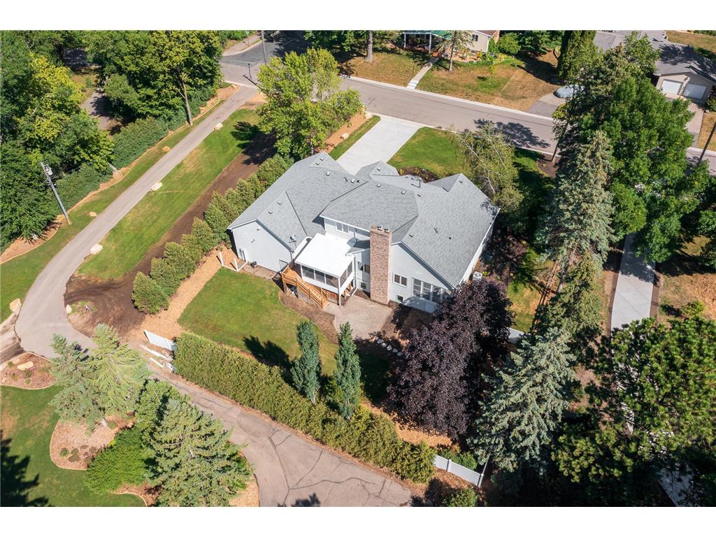 3011 Overlook Drive, Bloomington, MN, 55431 MLS 6448815 Edina Realty