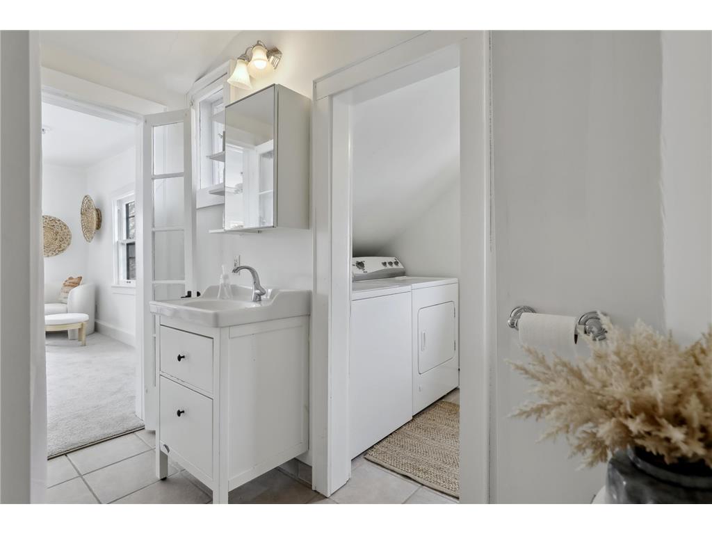 3011 W 47th Street Minneapolis MN 55410 7042824 image25