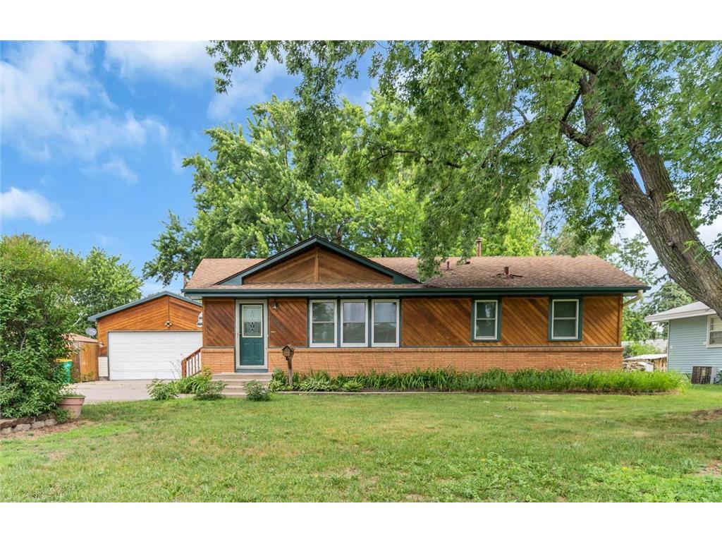 3012 62nd Avenue N Brooklyn Center MN 55429 7080862 image1