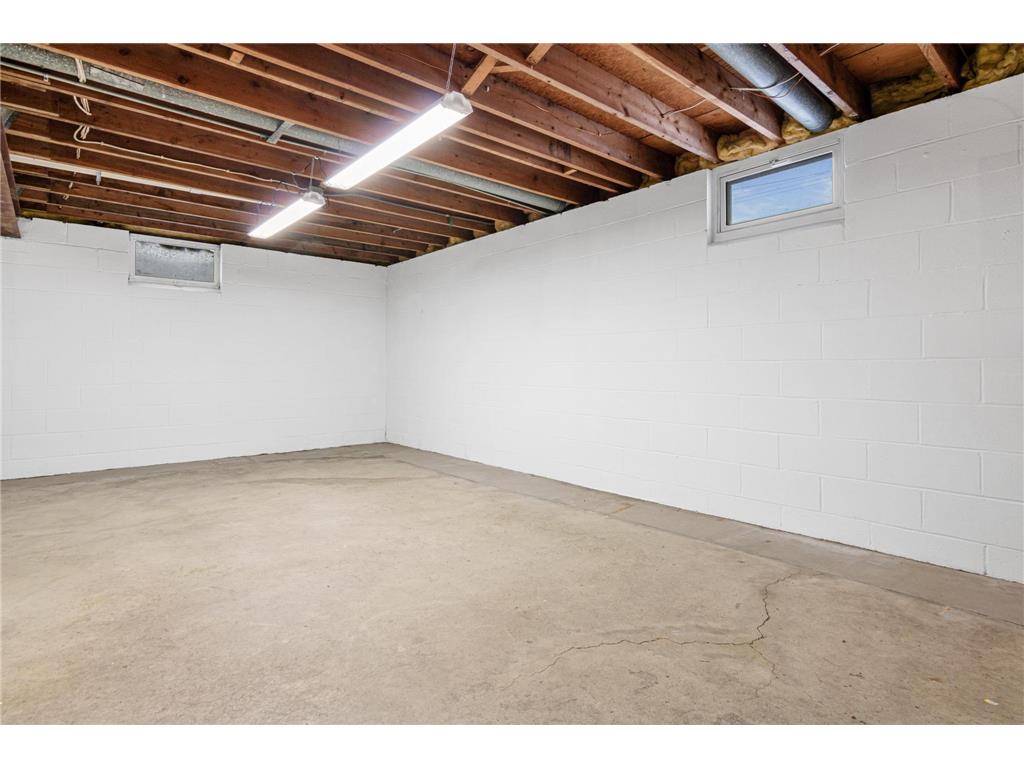 3012 Aquila Avenue N Crystal MN 55427 6822257 image20