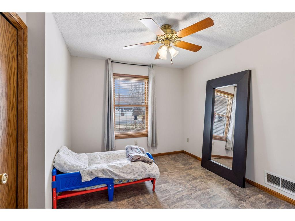 3012 Walter Street Maplewood MN 55109 7083661 image28