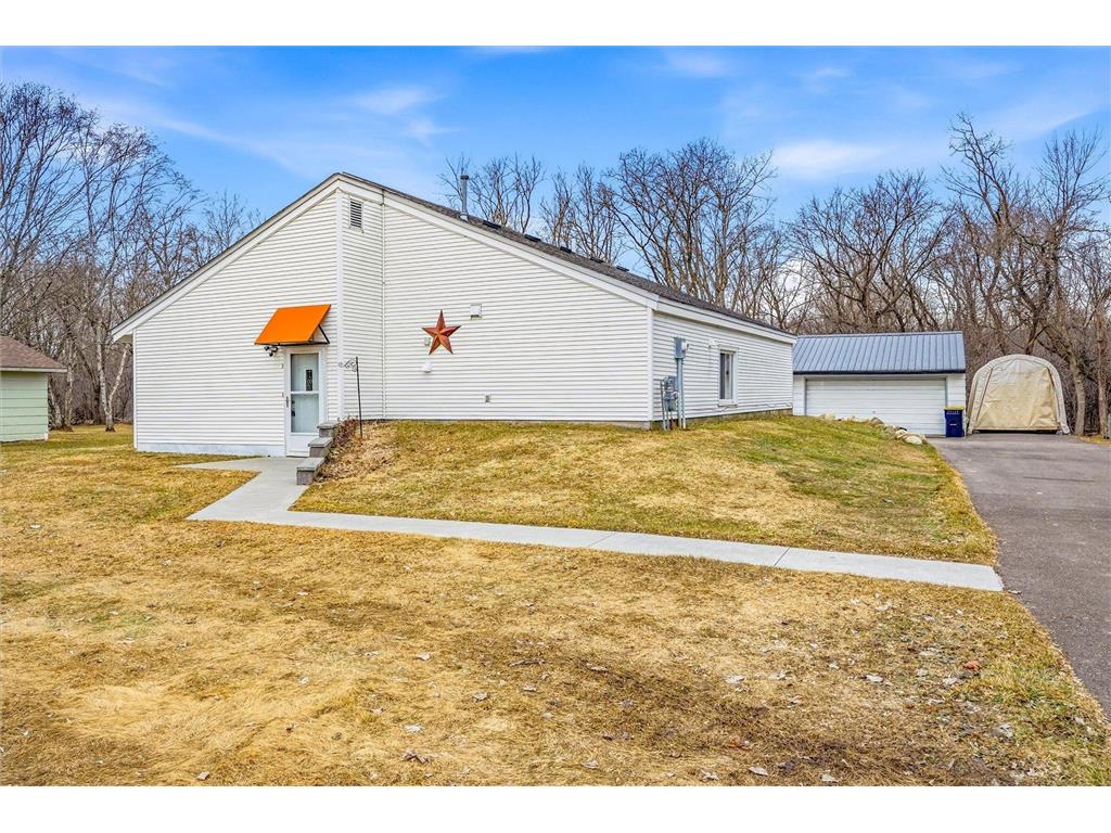 30120 Akerson Street Lindstrom MN 55045 7030904 image1