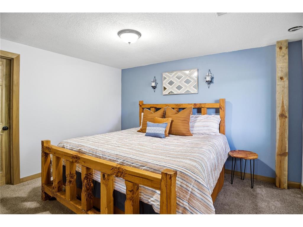 30125 Neal Avenue Lindstrom MN 55045 - South Center Lake 7074250 image17