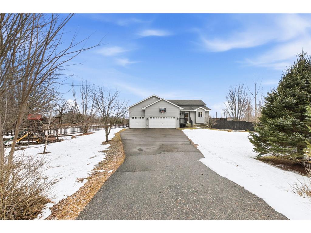 30127 105th Street Princeton MN 55371 7006877 image1