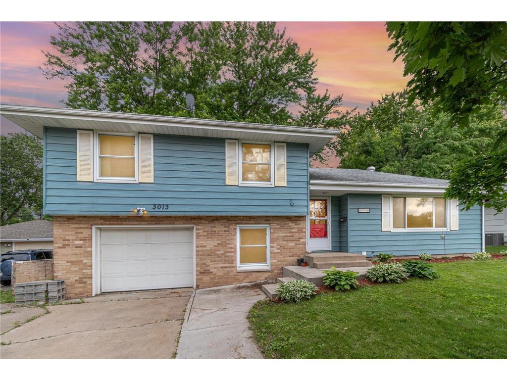 3013 Aquila Avenue N Crystal MN 55427 6710971 image1