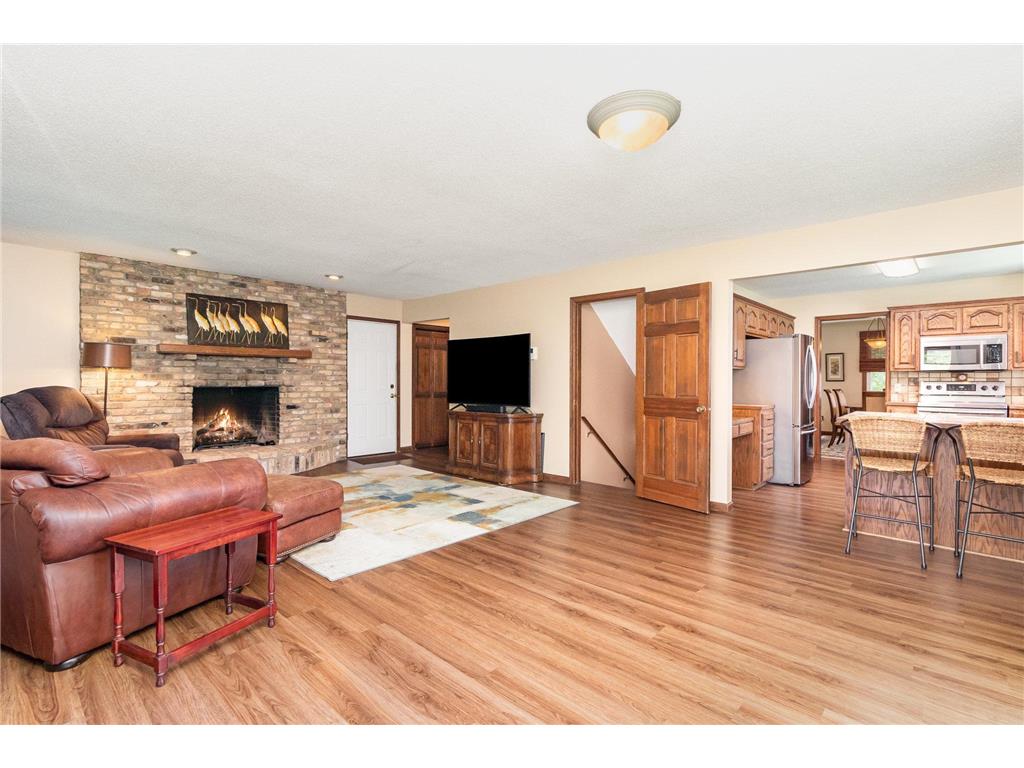 3013 Bluffs Drive Mound MN 55364 - Lake Minnetonka 7096425 image9